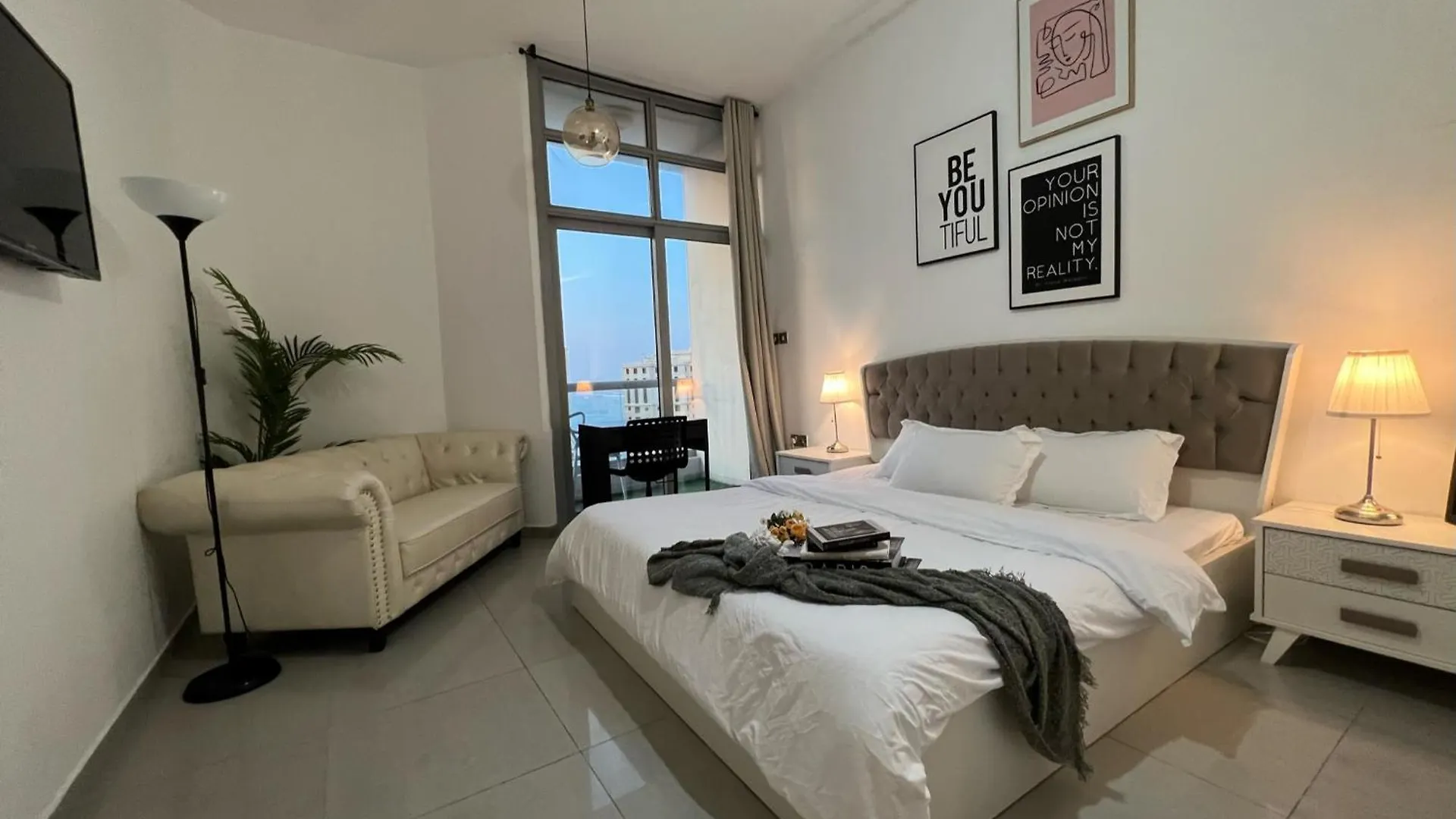 Aparthotel Thepenthouse Coliving I Dubaj Spojené arabské emiráty