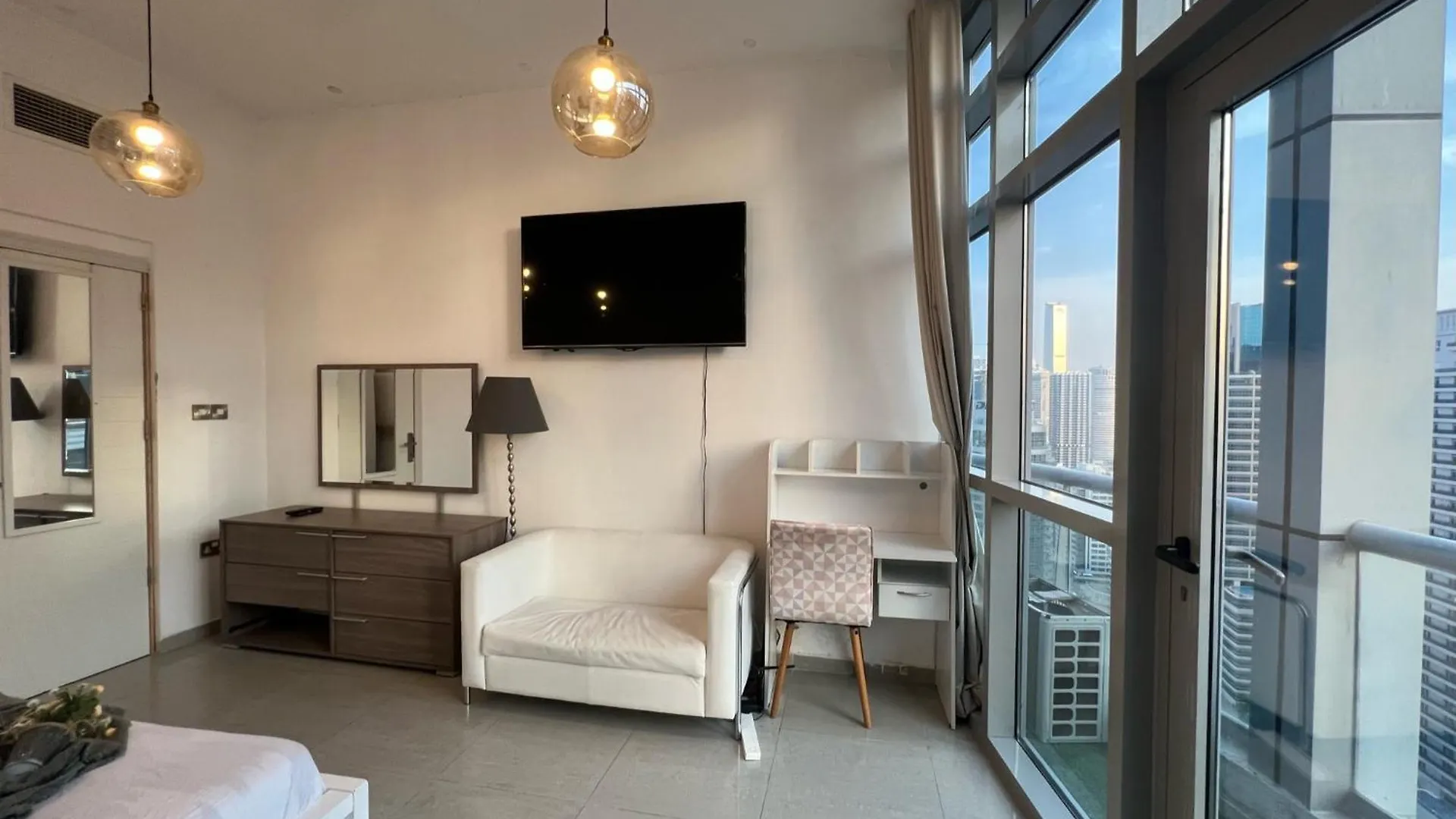 Thepenthouse Coliving I Aparthotel Dubai United Arab Emirates